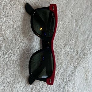 Ray-Ban Wayfarer II LI Black with Red Trim size 47 frame